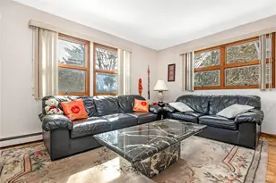 203 Woodbury Rd, Woodbury, NY 11797 - Photo 22