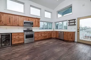 105 Virginia Ave, Long Beach, NY 11561 - Photo 10