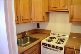 333 Bronx Rive Road, Yonkers, NY 10704 - Photo 12