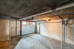 73-25 Cook Ave, Middle Village, NY 11379 - Photo 20