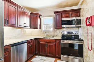 1028 Thomas Ave, Baldwin, NY 11510 - Photo 12