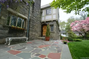 566 N Columbus Ave, Mount Vernon, NY 10552 - Photo 2