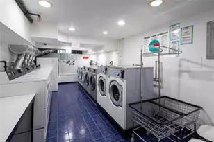 1874 Pelham Pkwy S, Bronx, NY 10461 - Photo 20