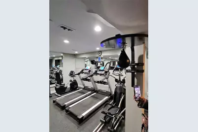 1874 Pelham Parkway S #3B, Bronx, NY 10461 - Photo 12