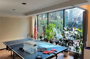 1874 Pelham Pkwy S, Bronx, NY 10461 - Photo 14