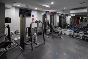 1874 Pelham Pkwy S, Bronx, NY 10461 - Photo 18