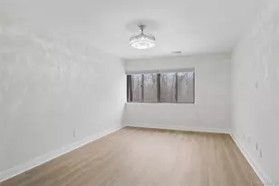 70 Pheasant Run, Roslyn, NY 11576 - Photo 8