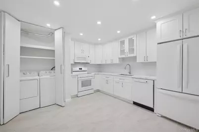 70 Pheasant Run, Roslyn, NY 11576 - Photo 26