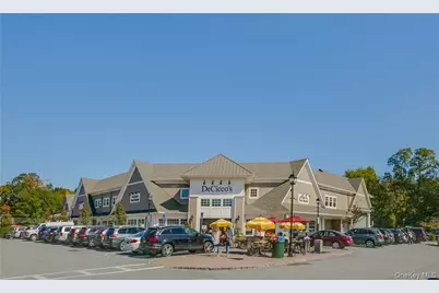 470 Main Street #6, Armonk, NY 10504 - Photo 28