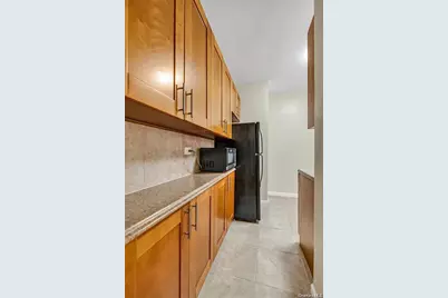 6360 102nd Street #A18, Rego Park, NY 11374 - Photo 8