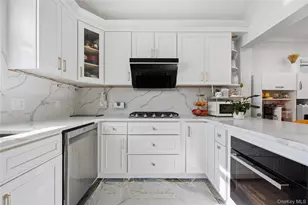 163-40 19th Ave, Whitestone, NY 11357 - Photo 10