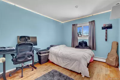 43 Westchester Avenue, West Babylon, NY 11704 - Photo 22