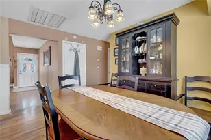 43 Westchester Ave, West Babylon, NY 11704 - Photo 16