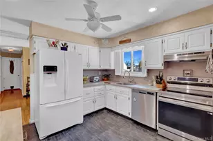 43 Westchester Ave, West Babylon, NY 11704 - Photo 12