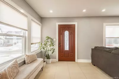 50 Acorn Terrace, New Rochelle, NY 10801 - Photo 4