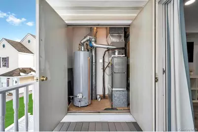 348 Artist Lake Drive, Middle Island, NY 11953 - Photo 34