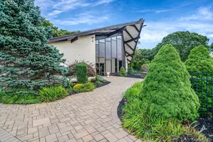 8 Juniper Ct, Selden, NY 11784 - Photo 12