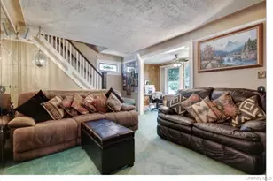 89-46 215th Pl, Queens Village, NY 11427 - Photo 18