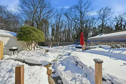 418 Old Farmingdale Road, West Babylon, NY 11704 - Photo 20