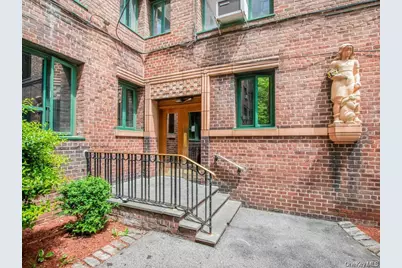 1503 Metropolitan Avenue #5A, Bronx, NY 10462 - Photo 10