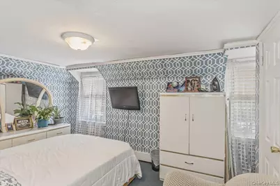 12 Stone Boulevard, Massapequa, NY 11758 - Photo 30