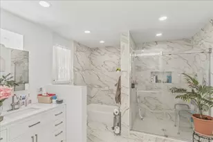 12 Stone Blvd, Massapequa, NY 11758 - Photo 20