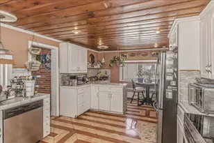 12 Stone Blvd, Massapequa, NY 11758 - Photo 16