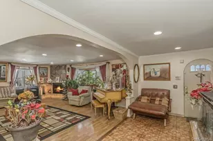 12 Stone Blvd, Massapequa, NY 11758 - Photo 6