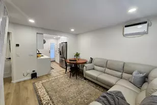 46 W Clearwater Rd, Lindenhurst, NY 11757 - Photo 6