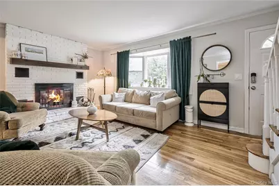 31 Circle Drive, East Northport, NY 11731 - Photo 8