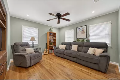 20 Marlboro Drive, South Huntington, NY 11743 - Photo 14