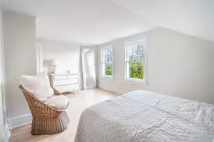 210 5th St, Greenport, NY 11944 - Photo 14