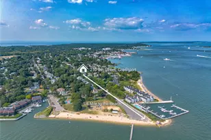 210 5th St, Greenport, NY 11944 - Photo 28
