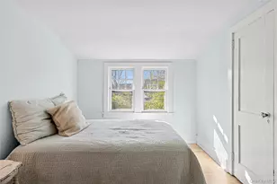 210 5th St, Greenport, NY 11944 - Photo 20