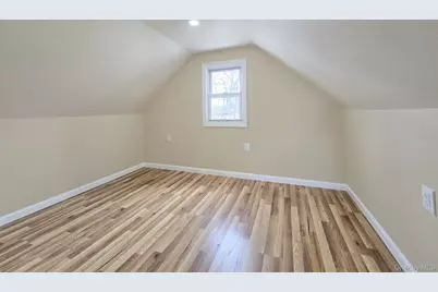 214 Van Buren Street, West Babylon, NY 11704 - Photo 14