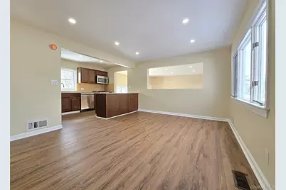 214 Van Buren Street, West Babylon, NY 11704 - Photo 4