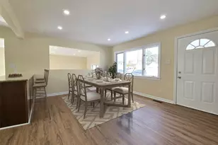 214 Van Buren St, West Babylon, NY 11704 - Photo 2