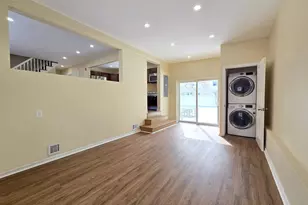 214 Van Buren St, West Babylon, NY 11704 - Photo 8