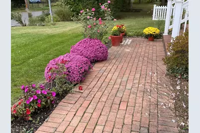 43 Ridgeway Boulevard, Bay Shore, NY 11706 - Photo 34