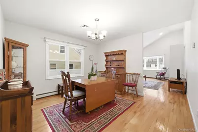 43 Ridgeway Boulevard, Bay Shore, NY 11706 - Photo 8