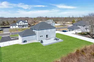 3 Manor Ct, Mount Sinai, NY 11766 - Photo 30