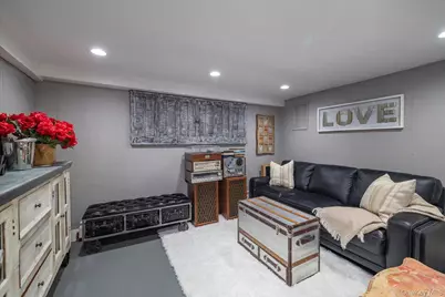 3600 Bertha Drive, Baldwin, NY 11510 - Photo 24