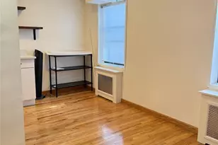 137-05 Franklin Ave, Flushing, NY 11355 - Photo 10