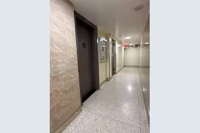 13705 Franklin Avenue #2E, Flushing, NY 11355 - Photo 4