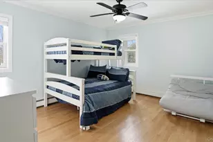 3 Robins Nest Ln, Hampton Bays, NY 11946 - Photo 26