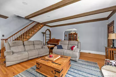 24 Yale Avenue, Hewlett, NY 11557 - Photo 4