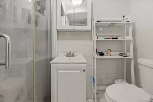 1727 Victor St, Bronx, NY 10462 - Photo 10