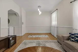 1727 Victor St, Bronx, NY 10462 - Photo 4