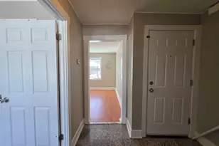 135 Fullerton Ave, Newburgh, NY 12550 - Photo 8