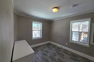 135 Fullerton Ave, Newburgh, NY 12550 - Photo 18